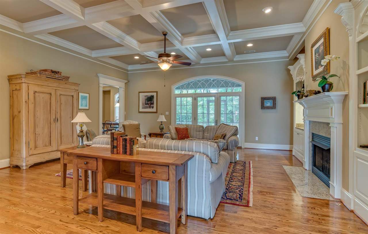 904 Oakcrest Road Spartanburg, SC 29301 - Photo 4 of 25 Gallery Image 4