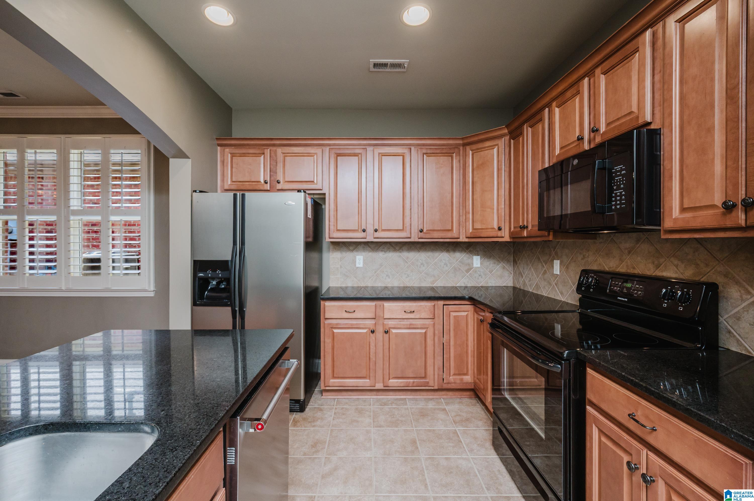 5689 Park Side Road Hoover, AL 35244 - Photo 14 of 26