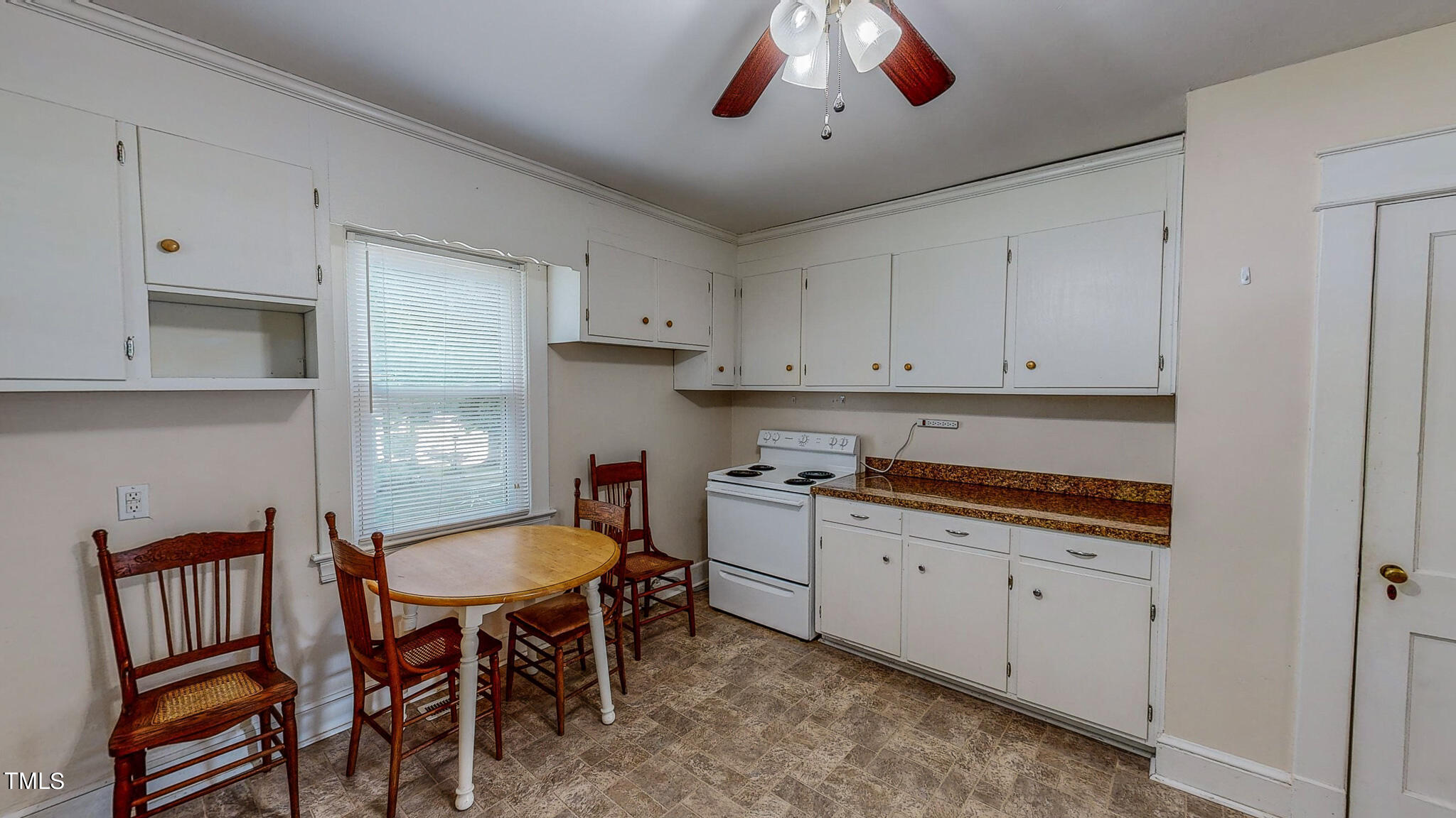 229 Edgar Street Roxboro, NC 27573 - Photo 15 of 27 229-Edgar-St-06122024_100744