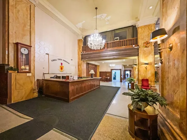 $225,000 | 140 Chestnut Street, Unit 706, Springfield, MA 01103