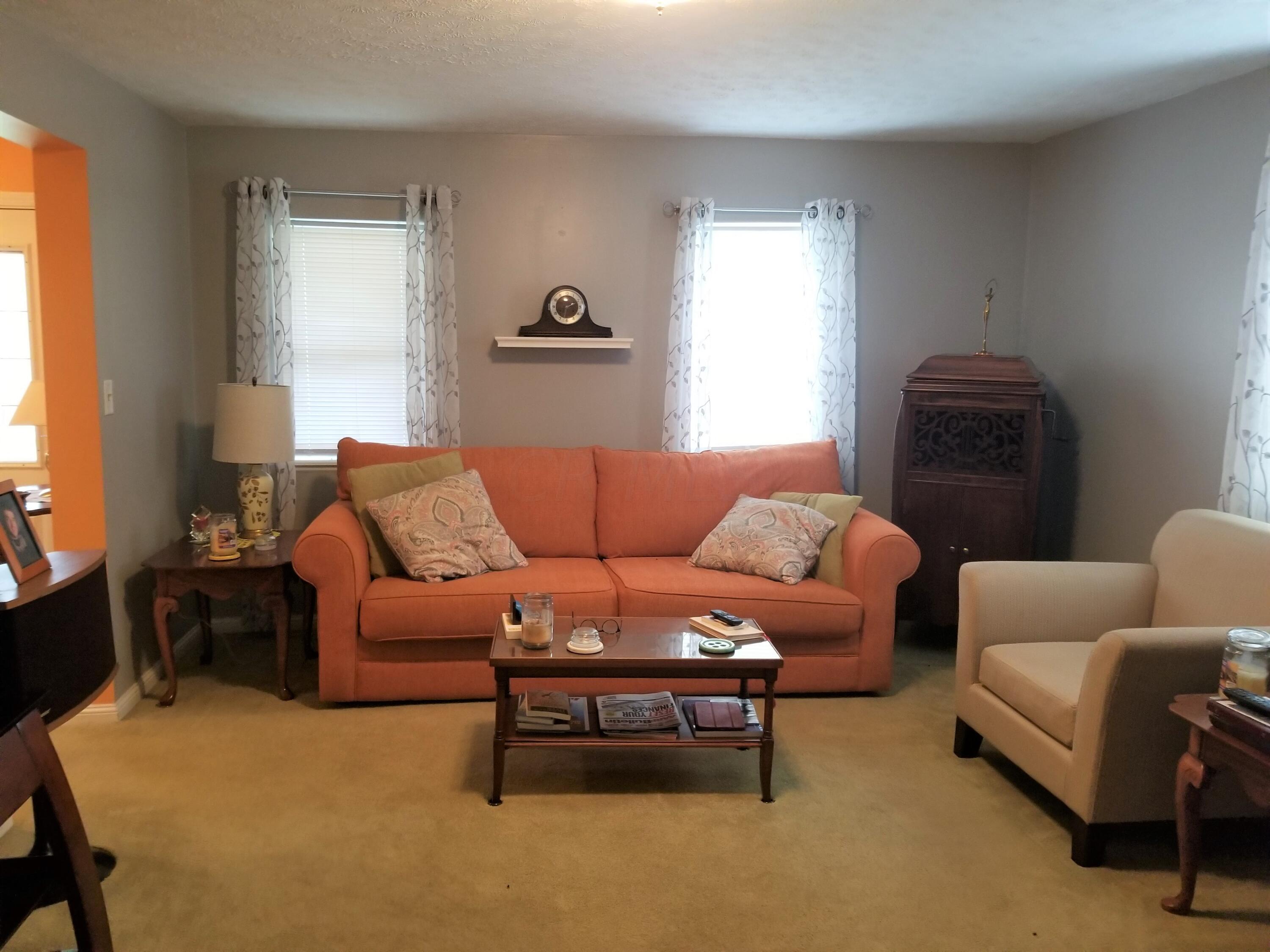 5020 Lithopolis Road Northwest Lancaster, OH 43130 - Photo 2 of 35 20210316_172604