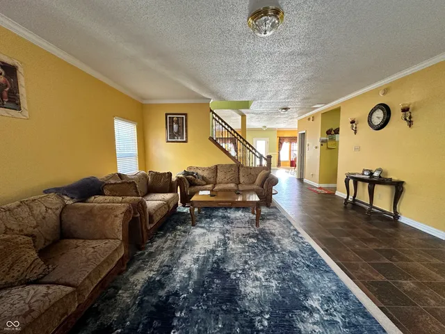 $430,000 | 10644 Wiley Lane, Indianapolis, IN 46231