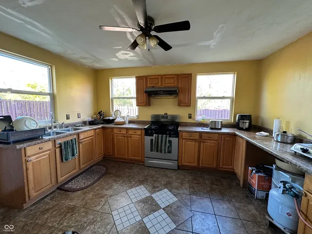 $430,000 | 10644 Wiley Lane, Indianapolis, IN 46231