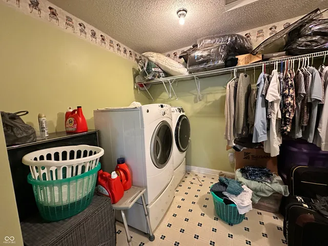 $430,000 | 10644 Wiley Lane, Indianapolis, IN 46231