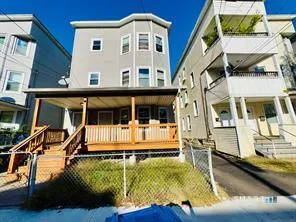 $2,500 | 898 Hancock Avenue, Unit 3, Bridgeport, CT 06605