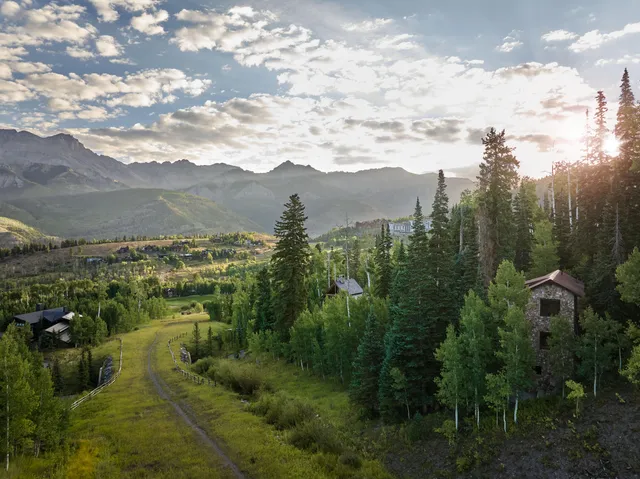 $32,000,000 | 401 Larkspur Lane, Mountain Village, CO 81435