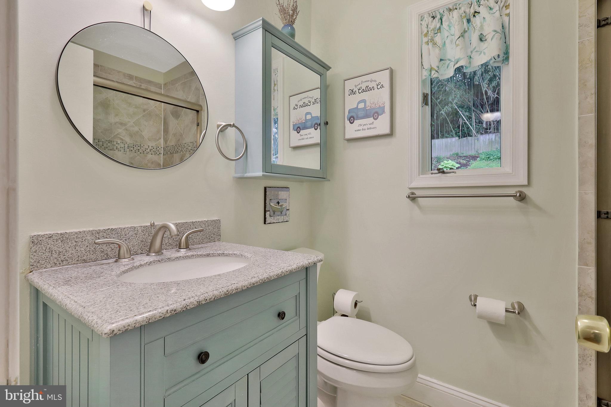 3554 Military Road Arlington, VA 22207 - Photo 12 of 33 Main level updated full bath