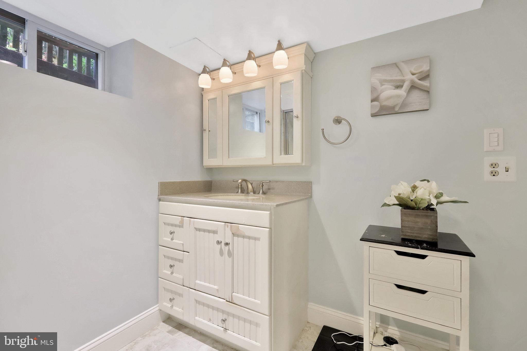 3554 Military Road Arlington, VA 22207 - Photo 21 of 33