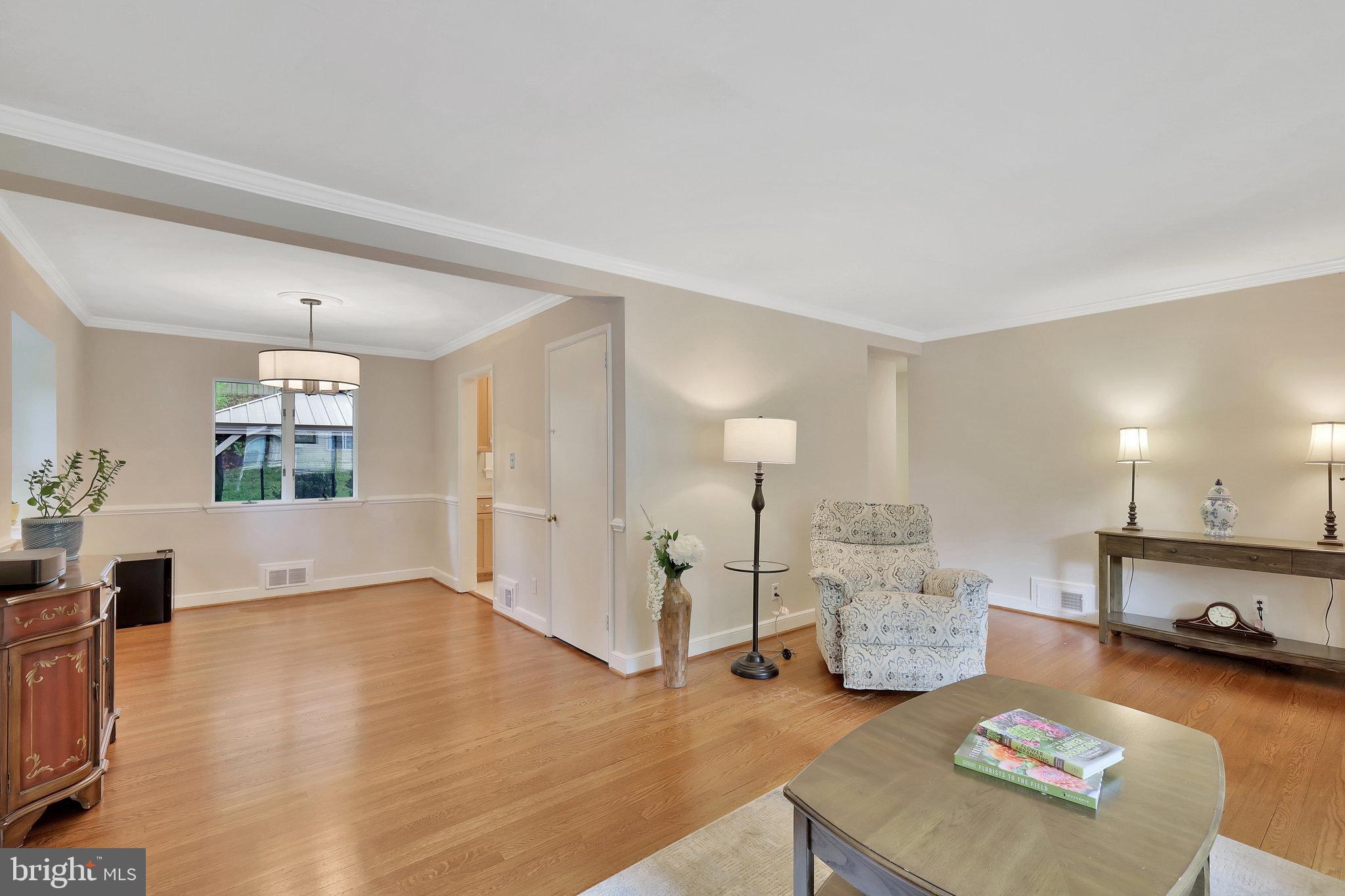 3554 Military Road Arlington, VA 22207 - Photo 5 of 33 combining warmth and functionality