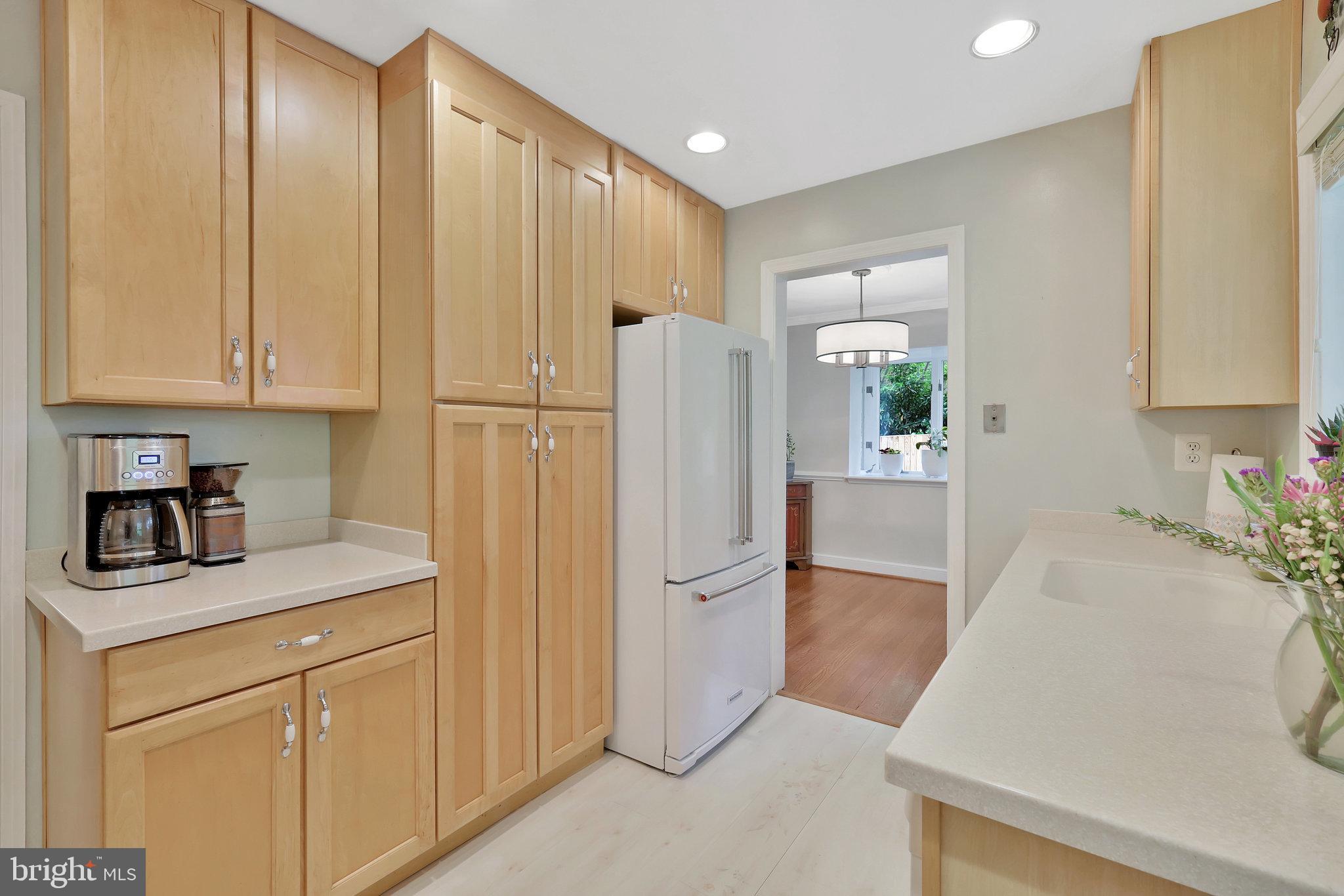 3554 Military Road Arlington, VA 22207 - Photo 10 of 33