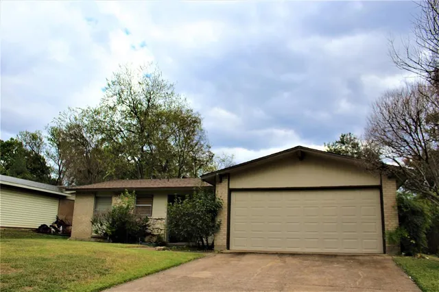 $2,195 | 417 Melrose Drive, Richardson, TX 75080