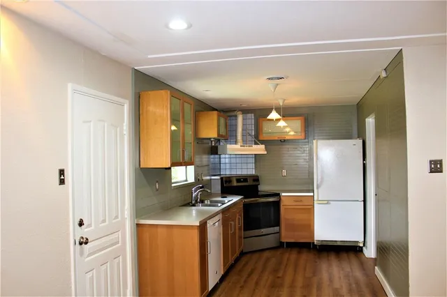 $2,195 | 417 Melrose Drive, Richardson, TX 75080