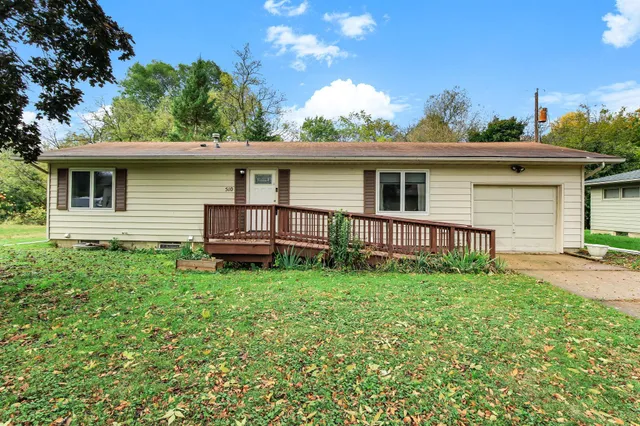 $239,900 | 510 Maple Drive, Owatonna, MN 55060