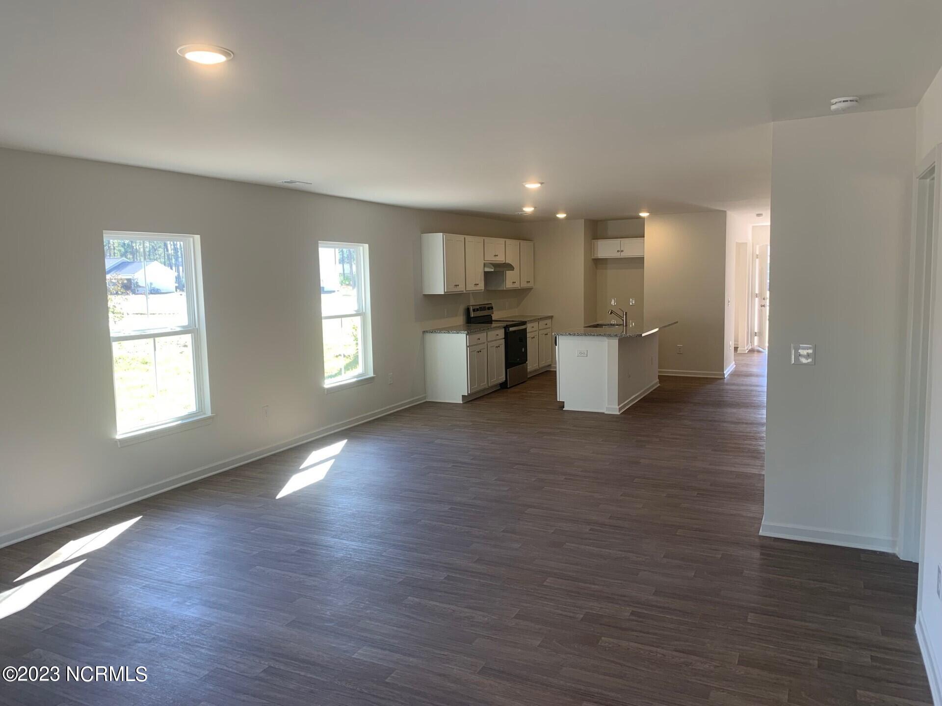 121 Cougar Road Southport, NC 28461 - Photo 10 of 15 Highland main living area 3
