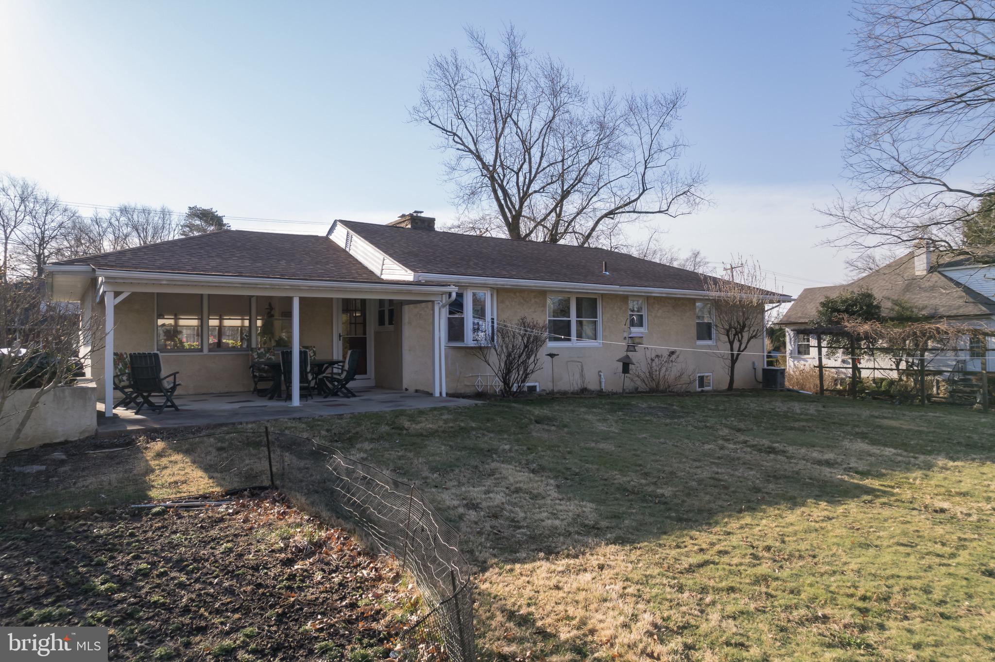 1136 Jericho Road Abington, PA 19001 - Photo 2 of 20 Gallery Image 2