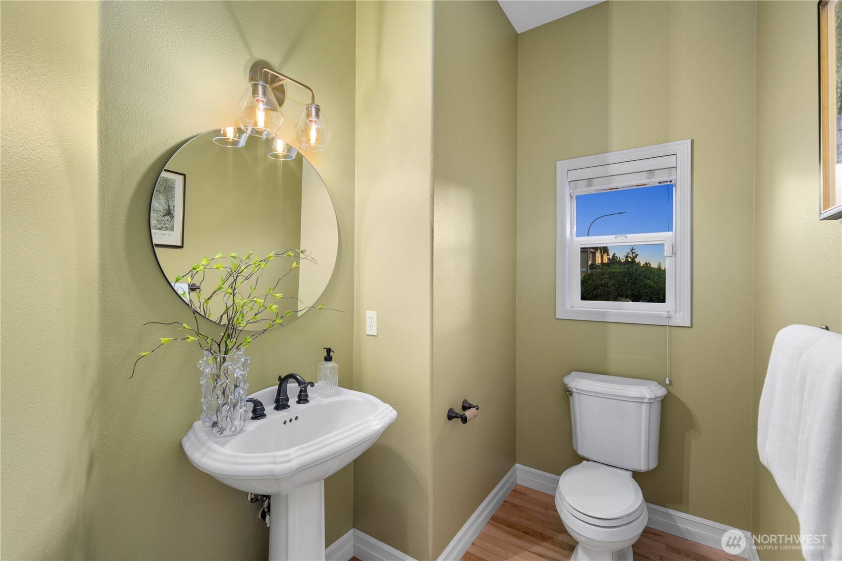 4227 Northeast 27th Place Renton, WA 98059 - Photo 17 of 40