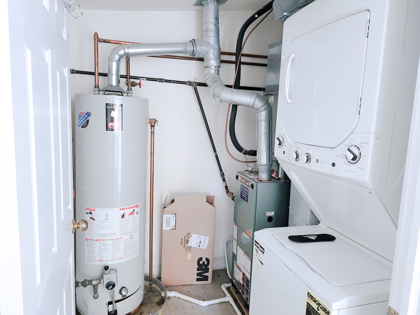 1634 West Huron Street, Unit 2R Chicago, IL 60622 - Photo 16 of 17