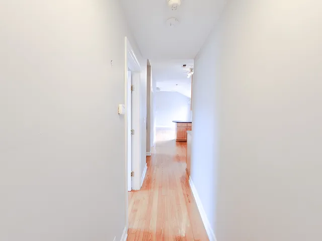 $1,995 | 1634 West Huron Street, Unit 2R, Chicago, IL 60622