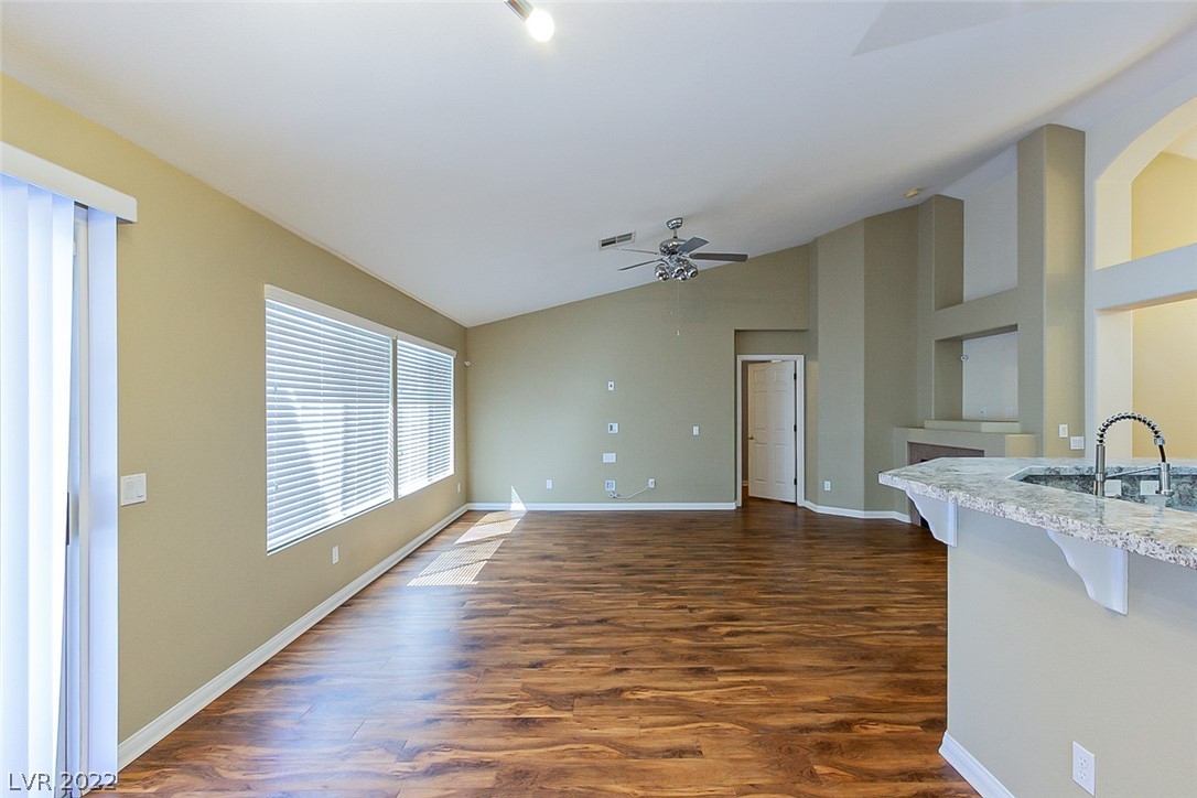 7801 High Stream Avenue Las Vegas, NV 89131 - Photo 3 of 19