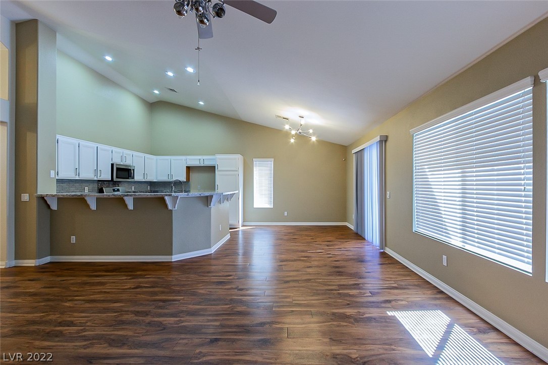 7801 High Stream Avenue Las Vegas, NV 89131 - Photo 8 of 19