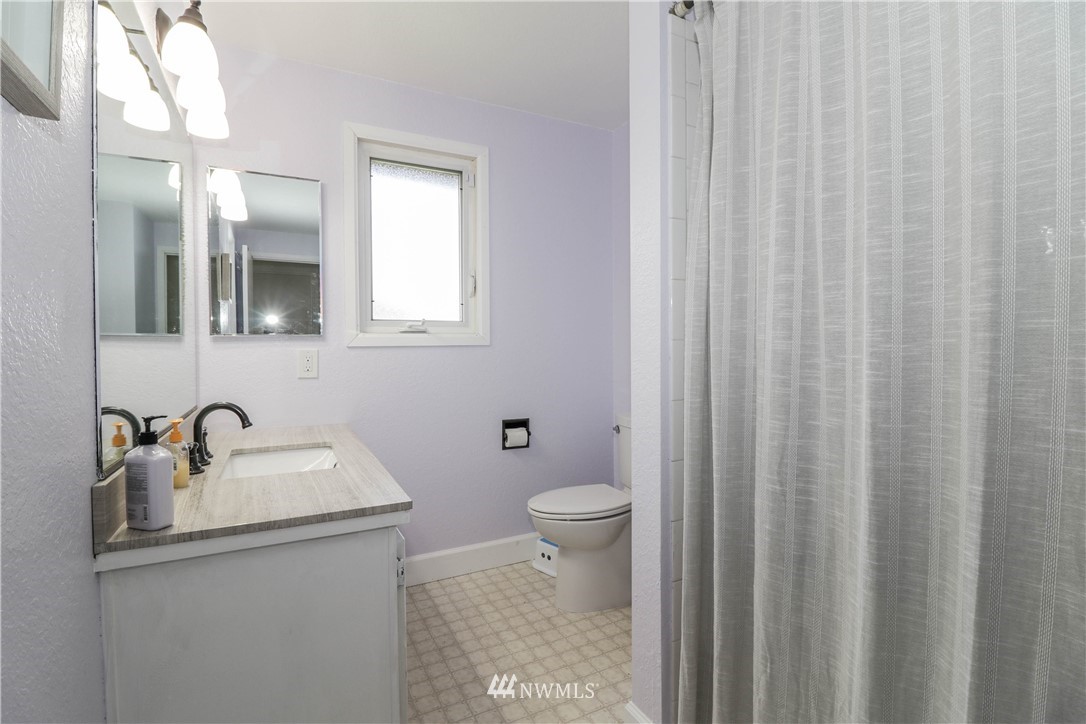 715 Center Road Everett, WA 98204 - Photo 11 of 15
