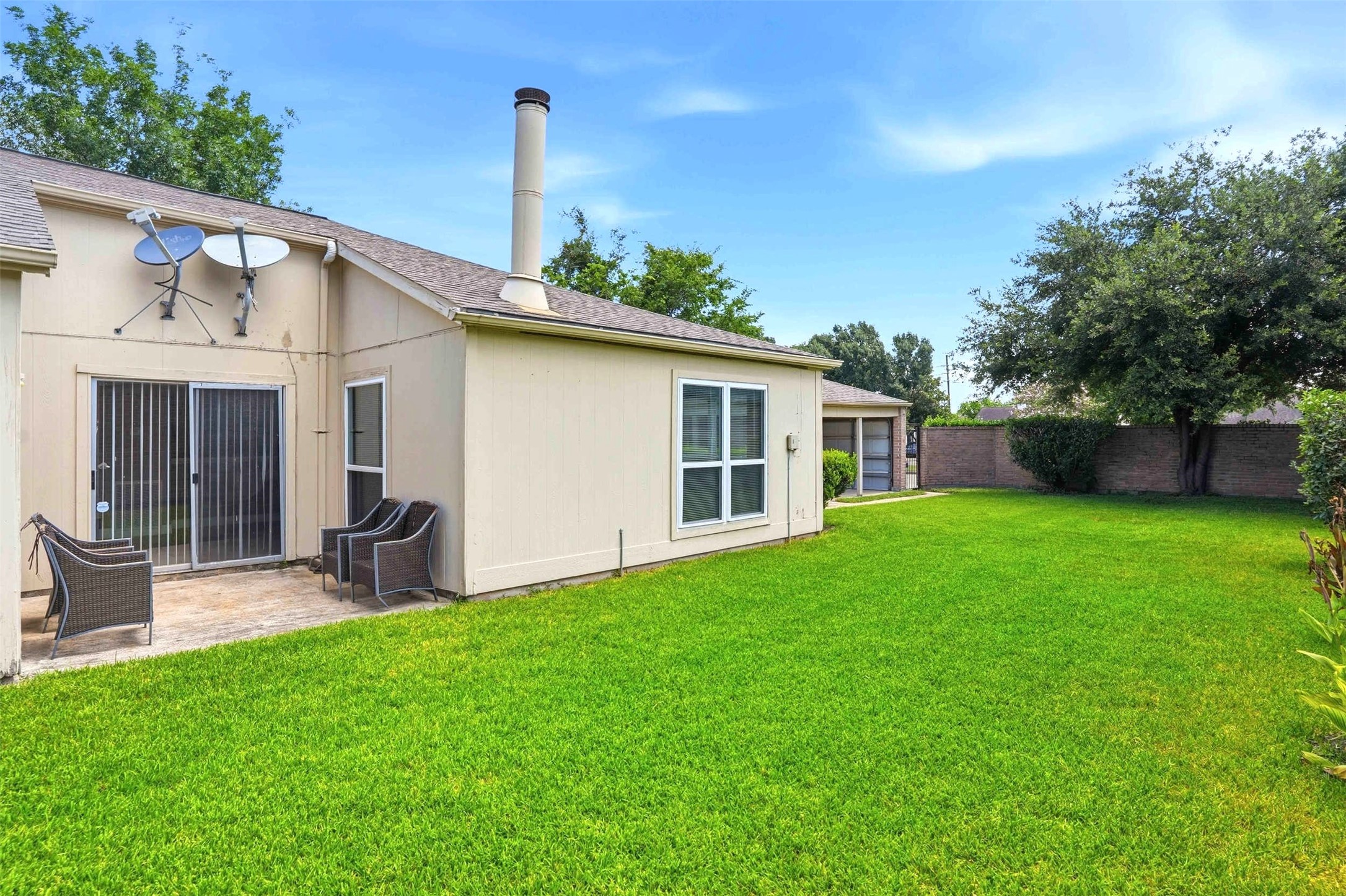 7502 Addicks Clodine Road Houston, TX 77083 - Photo 6 of 30 Private patio included