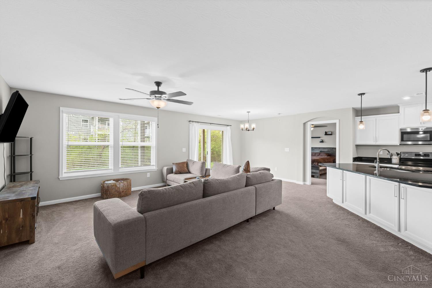 693 Tradition Ridge Cincinnati, OH 45245 - Photo 5 of 27