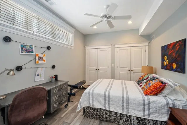 $1,150,000 | 3814 North Greenview Avenue, Unit 1, Chicago, IL 60613