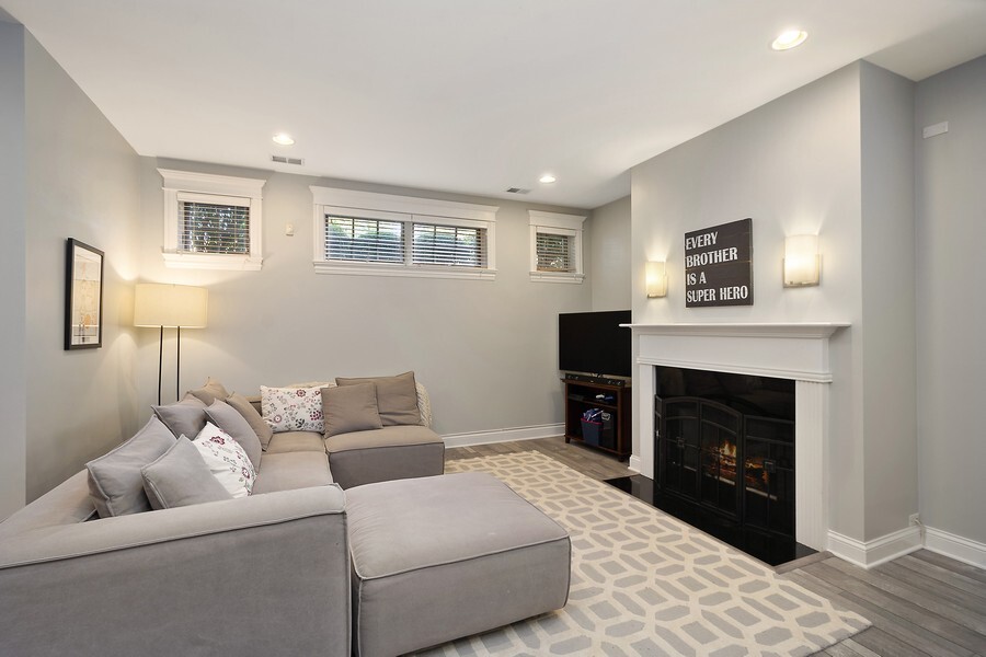 3814 North Greenview Avenue, Unit 1 Chicago, IL 60613 - Photo 19 of 25