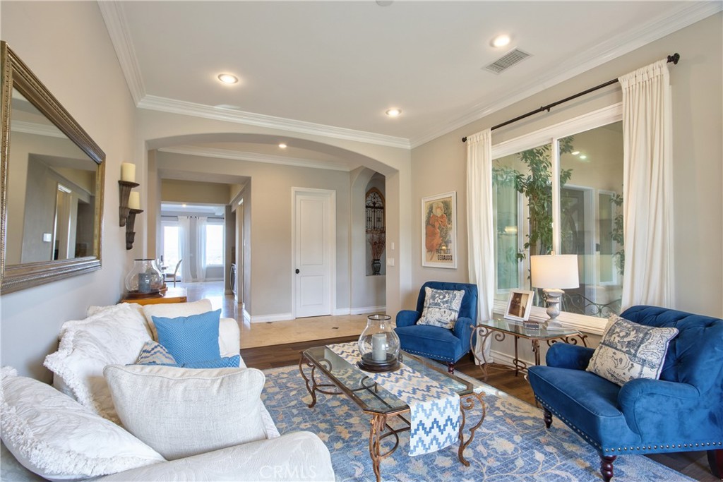 44195 Vía Horca Temecula, CA 92590 - Photo 12 of 74 a living room with furniture and a large window