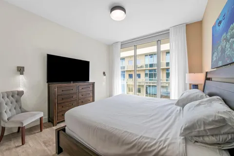 $535,000 | 777 North Ocean Drive, Unit N517, Hollywood, FL 33019