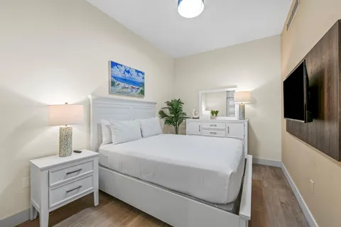 $535,000 | 777 North Ocean Drive, Unit N517, Hollywood, FL 33019