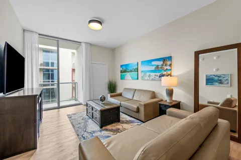 $535,000 | 777 North Ocean Drive, Unit N517, Hollywood, FL 33019