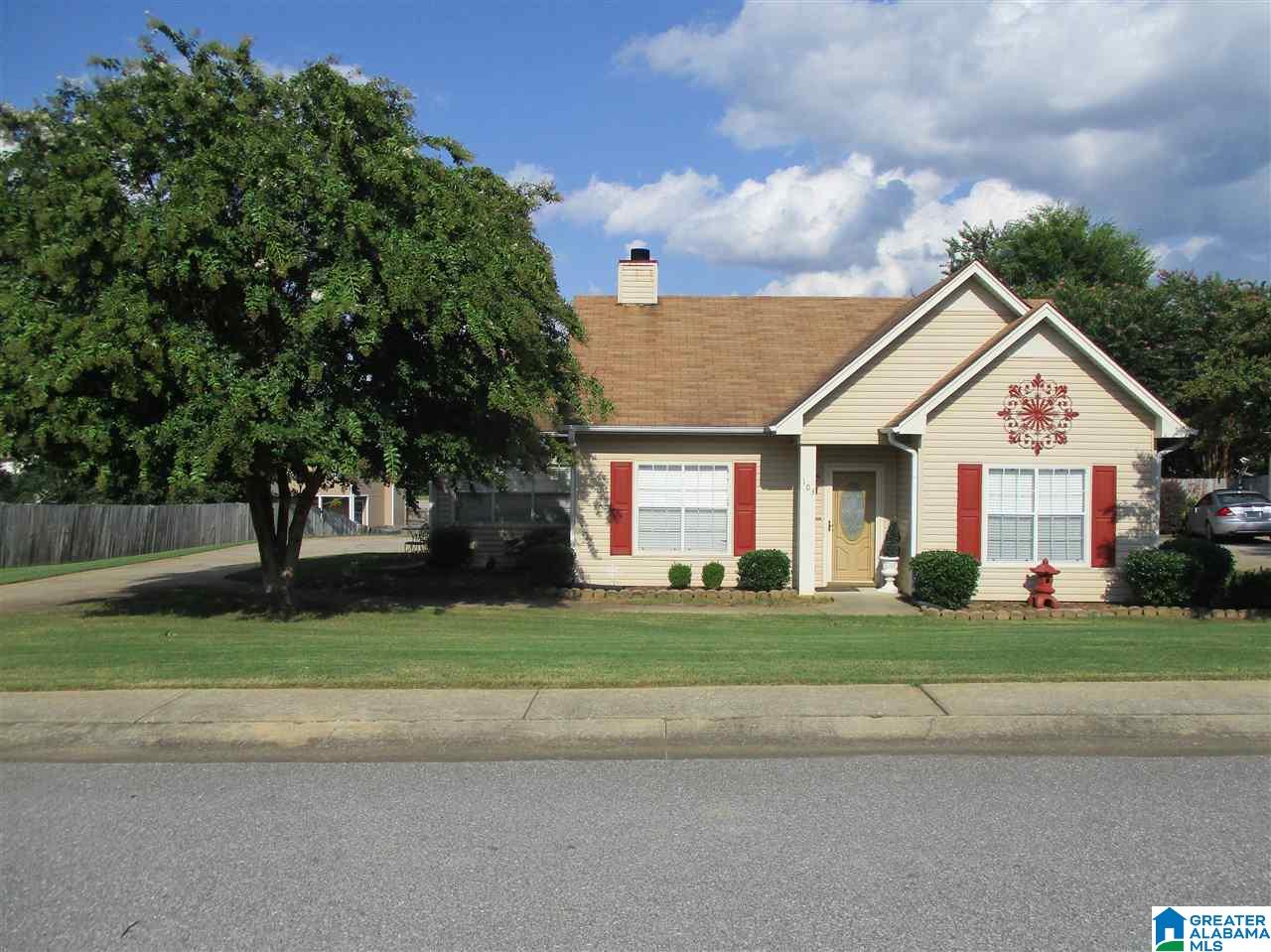 103 Ivy Circle Pelham, AL 35124 - Photo 1 of 14