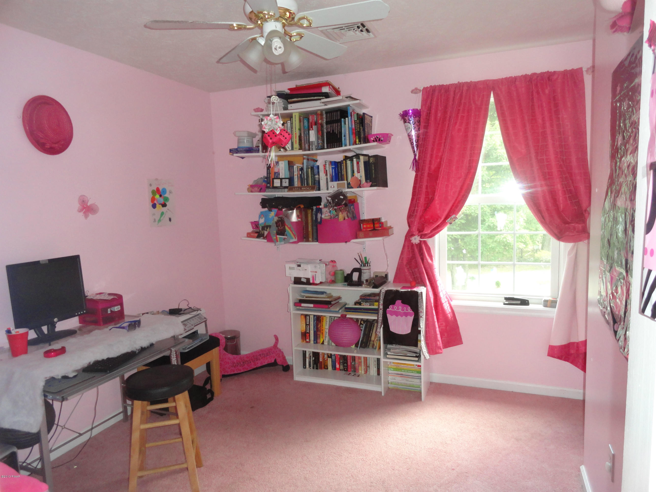 109 Hebula Road Milford, PA 18337 - Photo 15 of 18 Gallery Image 15