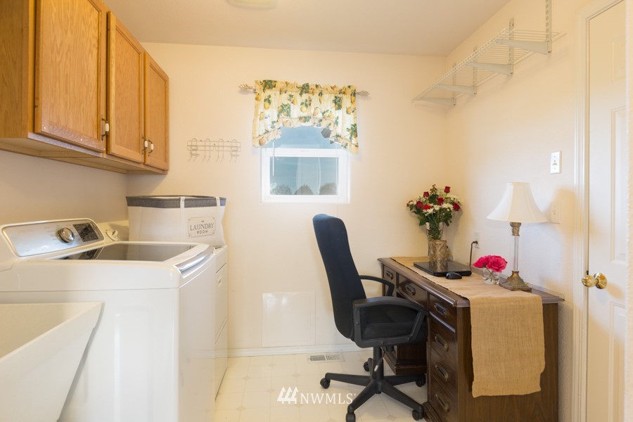 100 Frank Road Sequim, WA 98382 - Photo 11 of 25 Gallery Image 11
