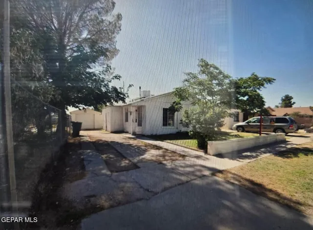 $144,999 | 416 South 5th Street, Anthony, TX 79821