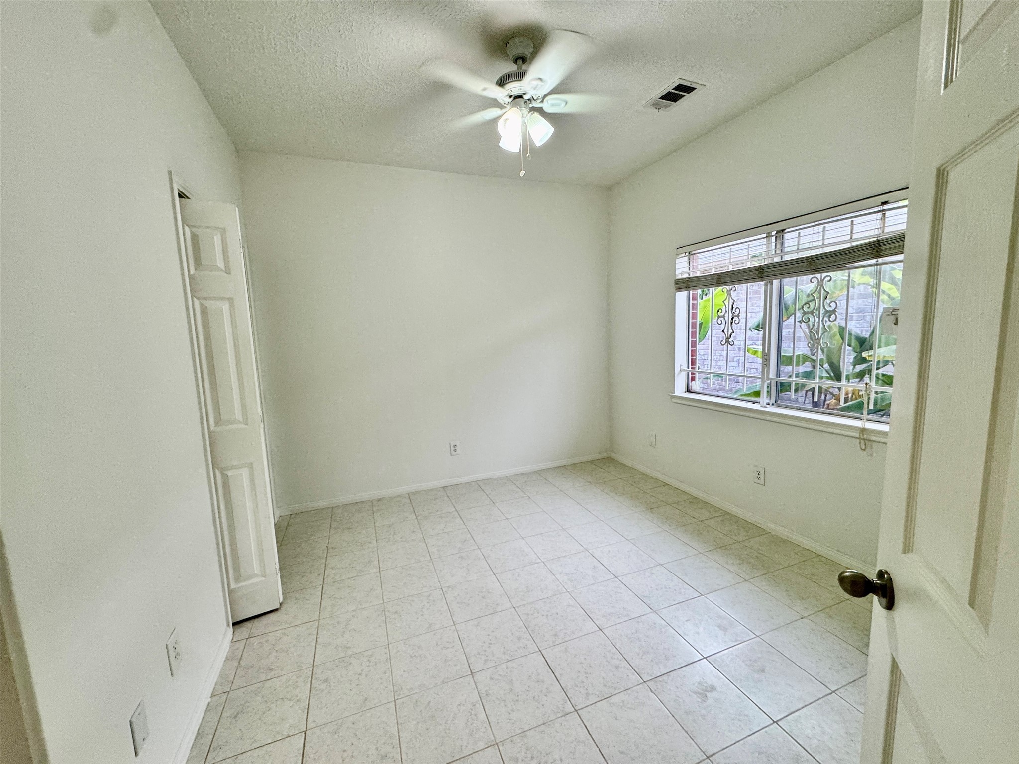 13530 Carruth Lane Houston, TX 77083 - Photo 14 of 18