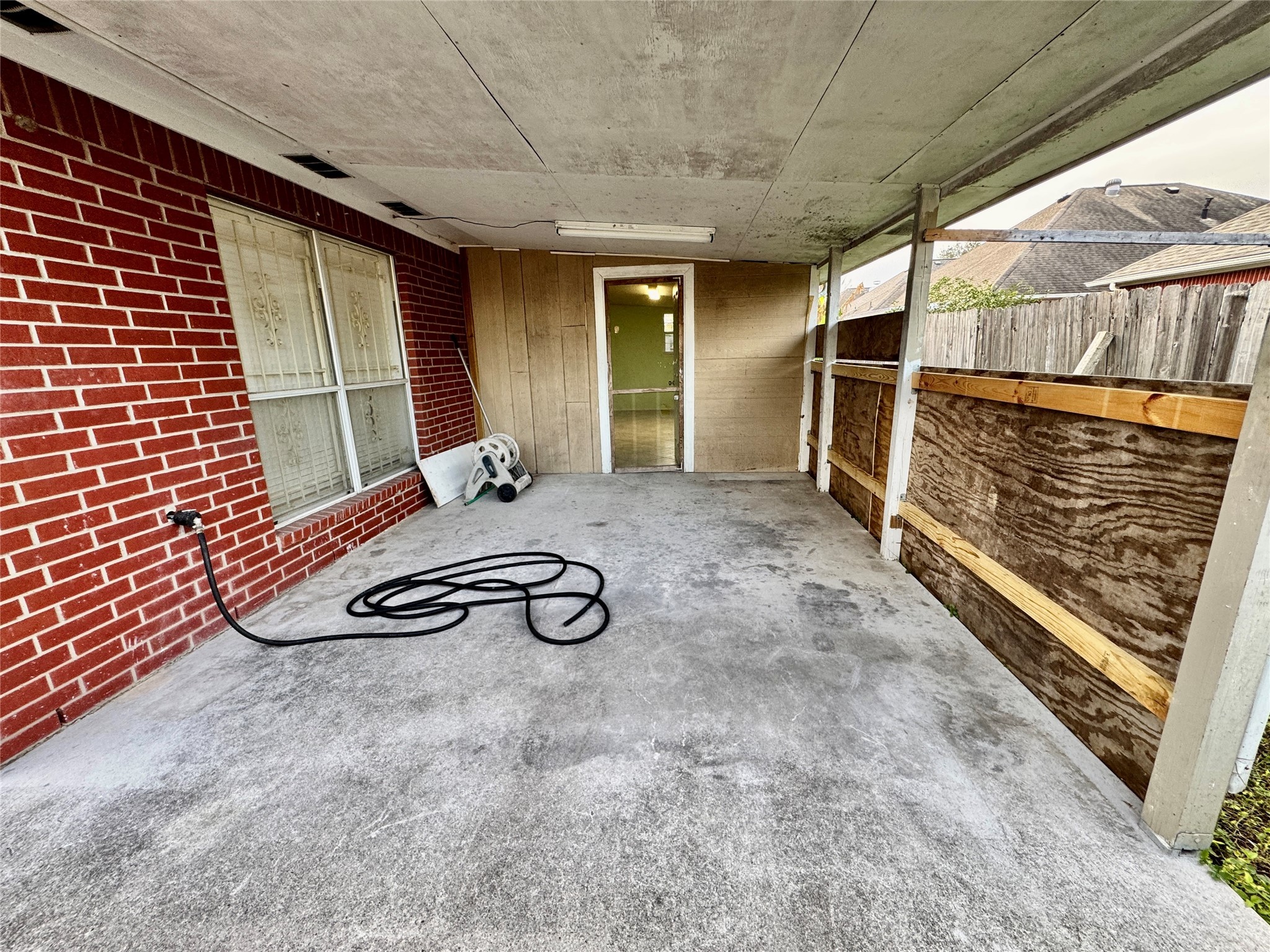 13530 Carruth Lane Houston, TX 77083 - Photo 17 of 18