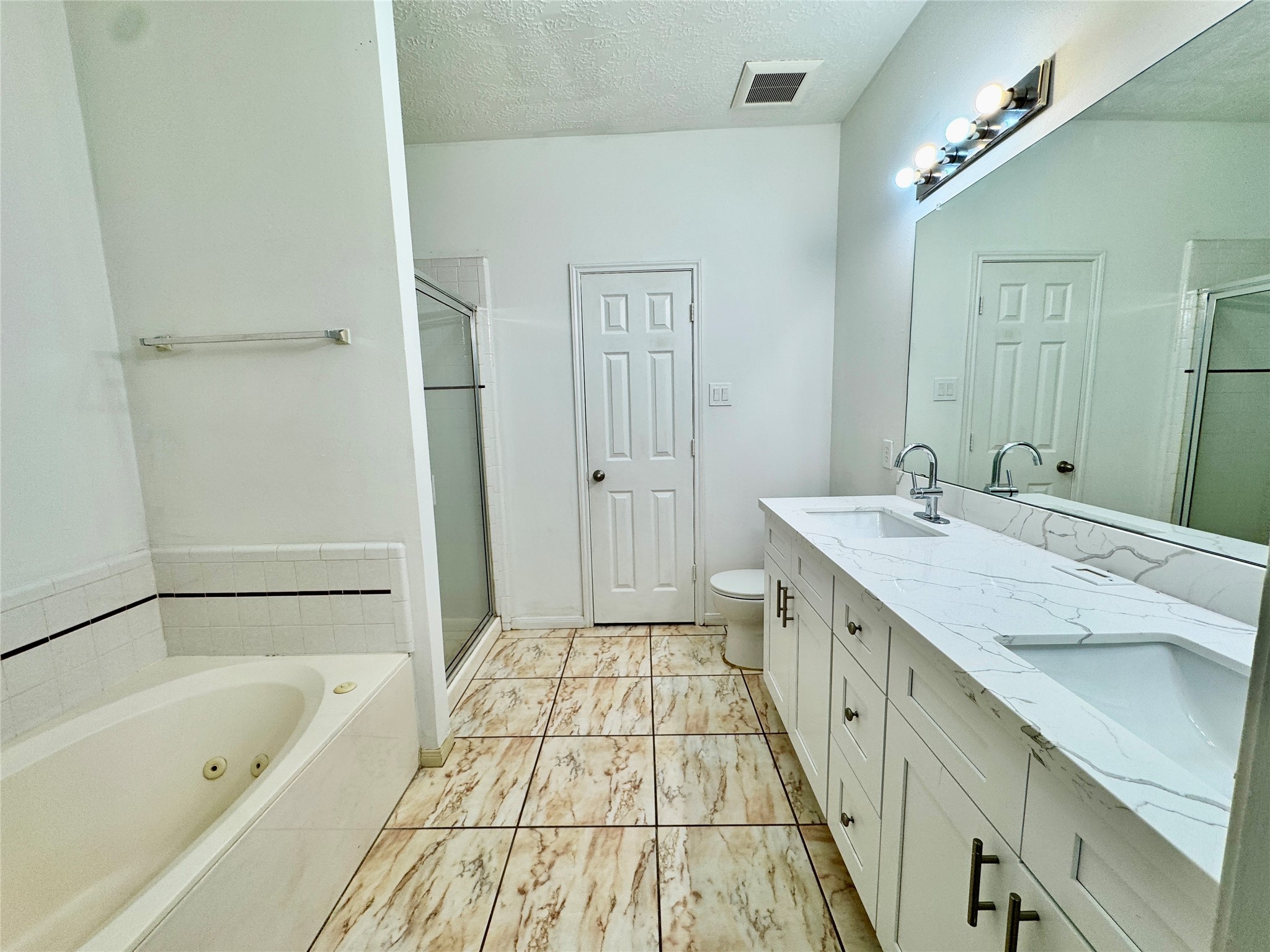 13530 Carruth Lane Houston, TX 77083 - Photo 10 of 18