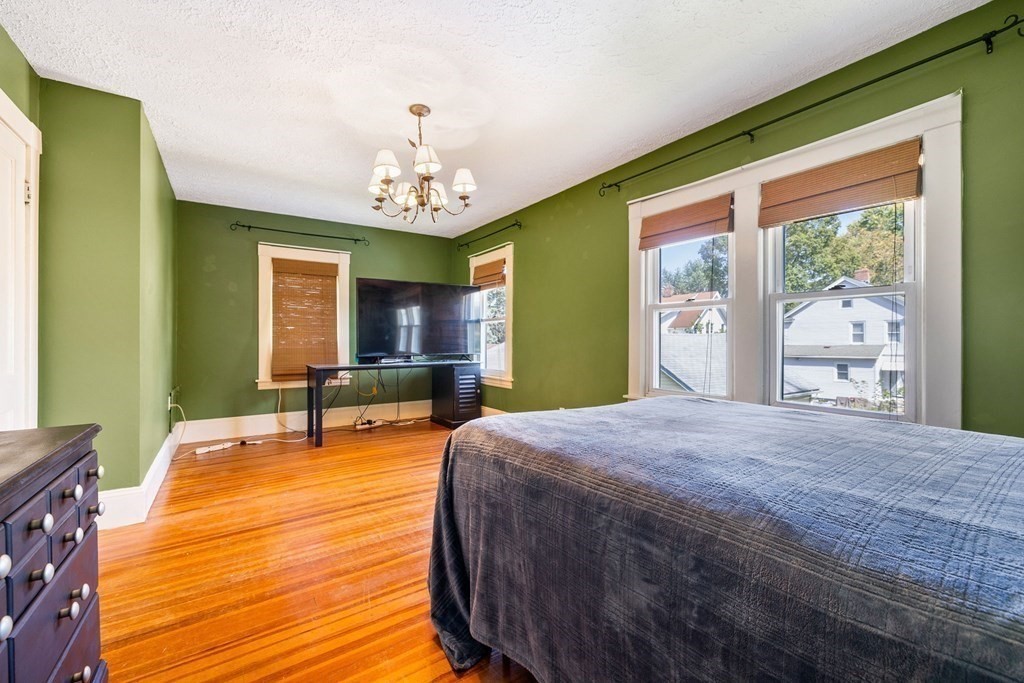 17 Manitoba Street Springfield, MA 01108 - Photo 29 of 37 Gallery Image 29