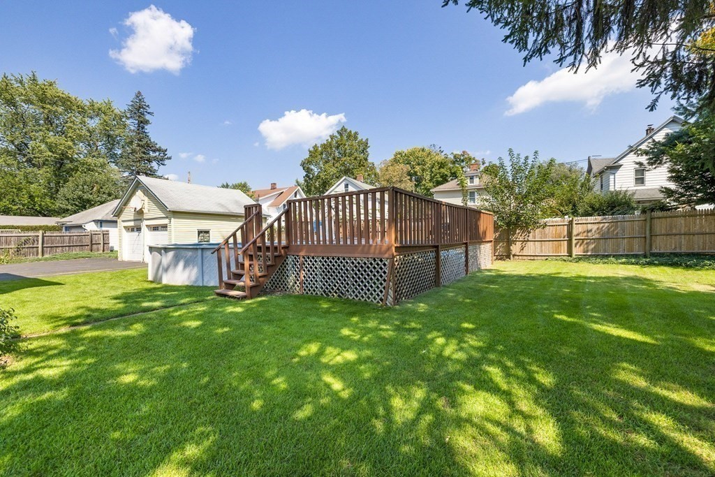 17 Manitoba Street Springfield, MA 01108 - Photo 4 of 37 Gallery Image 4
