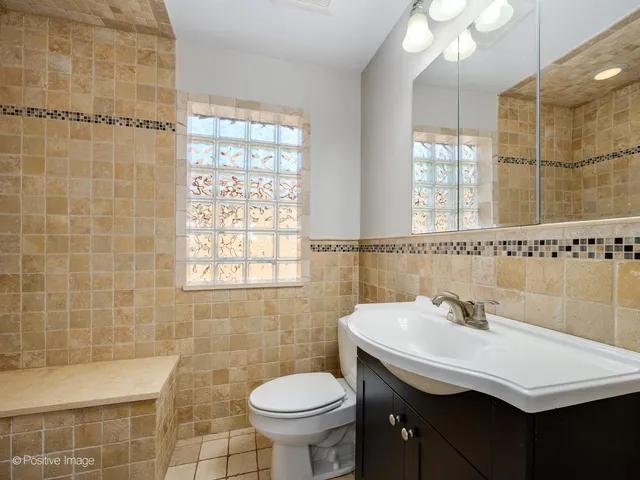 $815,000 | 5881 North Central Avenue, Chicago, IL 60646