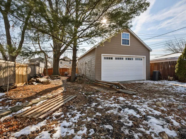 $815,000 | 5881 North Central Avenue, Chicago, IL 60646