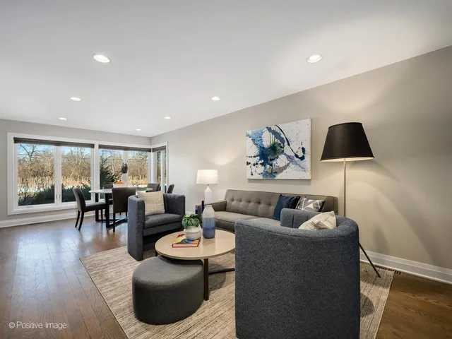 $815,000 | 5881 North Central Avenue, Chicago, IL 60646