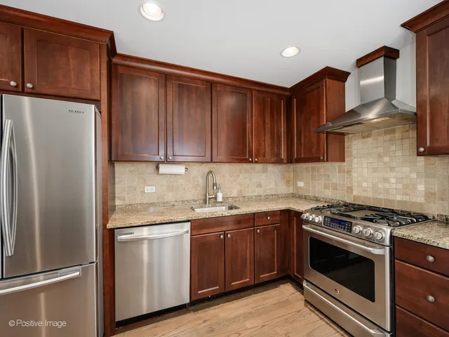 $815,000 | 5881 North Central Avenue, Chicago, IL 60646