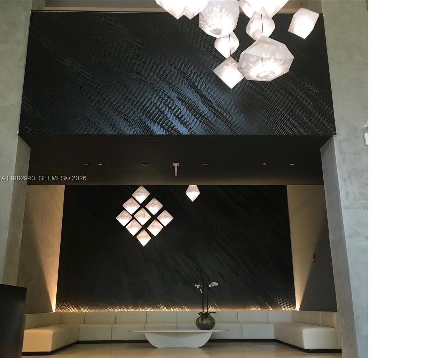 151 Southeast 1st Street, Unit PH10 Miami, FL 33131 - Photo 39 of 71