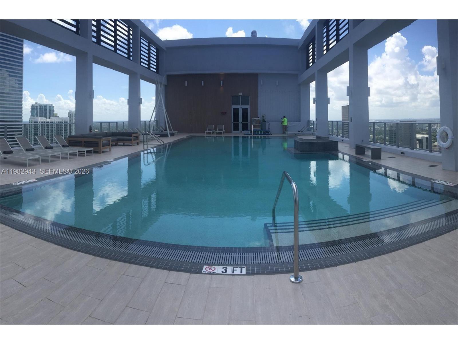 151 Southeast 1st Street, Unit PH10 Miami, FL 33131 - Photo 61 of 71