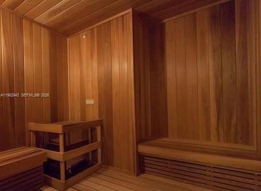 151 Southeast 1st Street, Unit PH10 Miami, FL 33131 - Photo 68 of 71