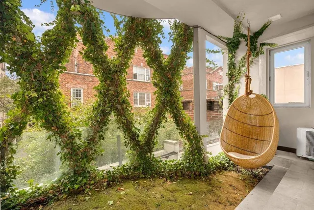 $20,065,000 | 16 Minetta Lane | Greenwich Village